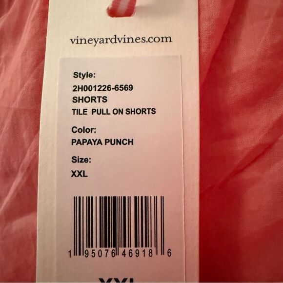 Vineyard Vines Tile Pull On Shorts New - Picture 3 of 4